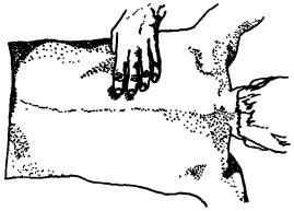 Пальпация подушечками четырех пальцев руки, расположенных на мышечных валиках