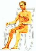 Человек сидит, и часть его массы давит на кожу и мягкие ткани, между седалищными костями и стулом